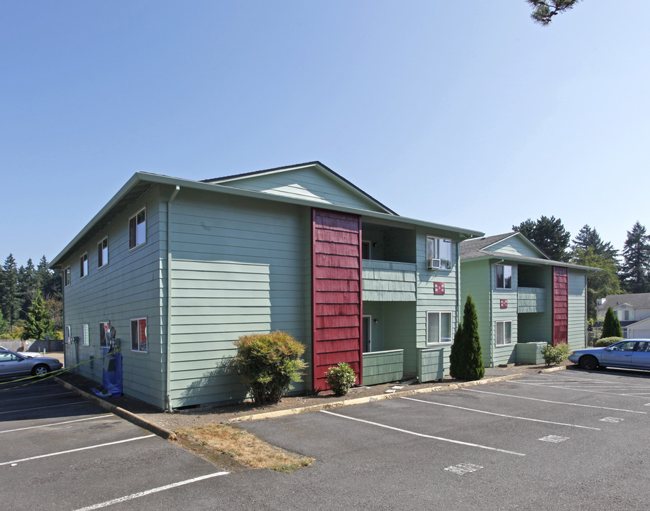 Timber Ridge Apartments in Gresham, OR - Building Photo