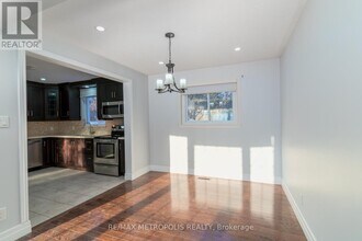 52 Cherrystone Dr in Toronto, ON - Building Photo - Building Photo