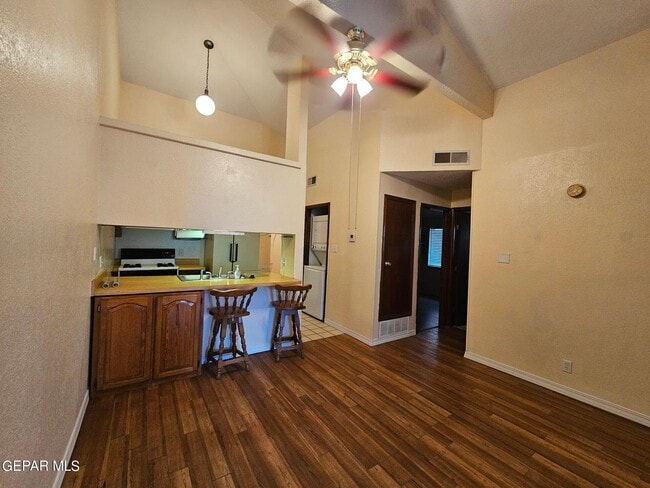 846 El Arco Dr in El Paso, TX - Building Photo - Building Photo
