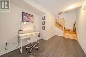 1865 Pickering Pkwy in Pickering, ON - Building Photo - Building Photo