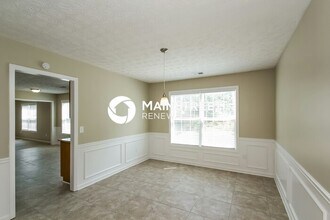 2216 Swan Lake Ct in Grayson, GA - Building Photo - Building Photo
