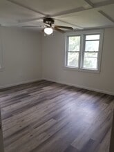 305 Russell Ave in Vineland, NJ - Building Photo - Building Photo