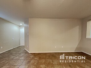 2342 Cats Paw View in Converse, TX - Building Photo - Building Photo