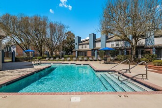 Peppertree in Charlotte, NC - Foto de edificio - Building Photo