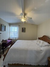 5277 Grobe St in North Port, FL - Building Photo - Building Photo