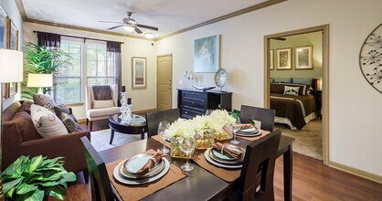 3200 Pebble Trace Dr in Houston, TX - Building Photo - Building Photo