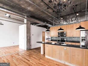 3235 Roswell Rd NE in Atlanta, GA - Building Photo - Building Photo