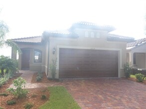 19224 Isadora St in Venice, FL - Building Photo - Building Photo