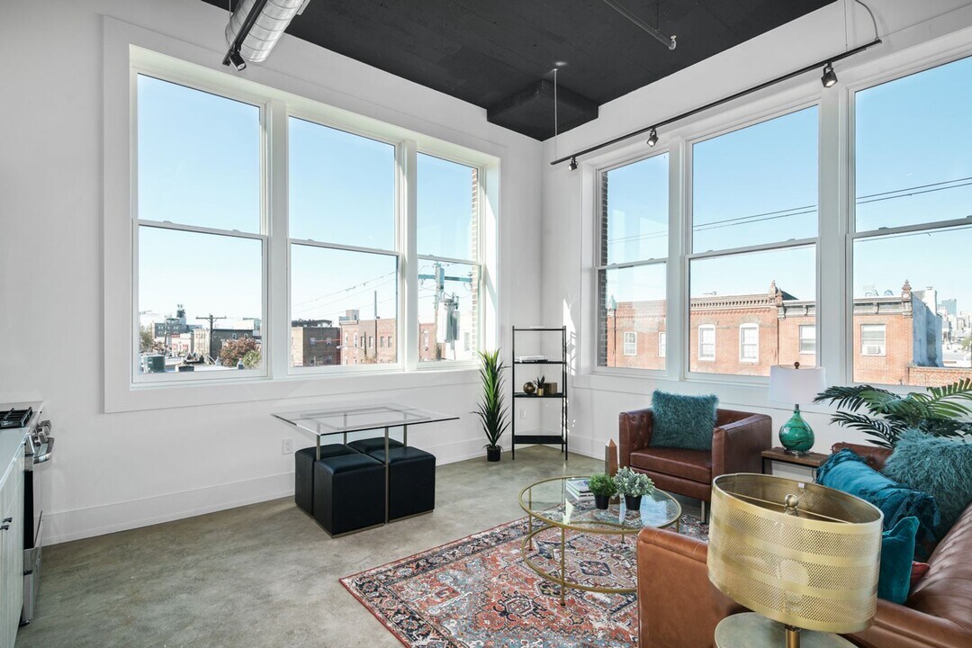 Brand New Snyder Ave Luxury Condos in Philadelphia, PA - Building Photo
