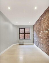 195 Stanton St, Unit 6G in New York, NY - Building Photo - Building Photo