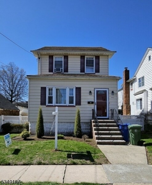 411 Brook St in Linden, NJ - Building Photo