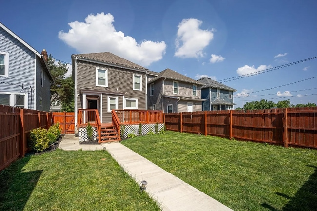 582 Gilbert St in Columbus, OH - Building Photo - Building Photo