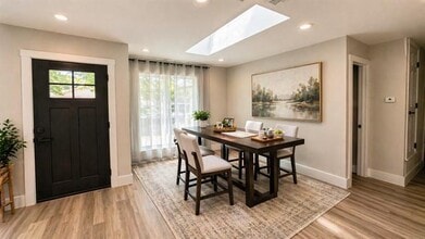 2400 Bowling Green St in Denton, TX - Building Photo - Building Photo