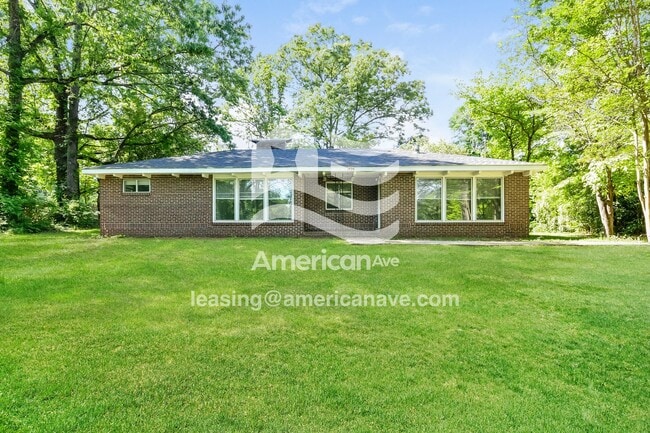 property at 3920 Parkwood Rd