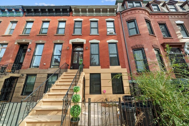 property at 560 Bramhall Ave