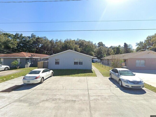 3112 Ave V NW, Unit C in Winter Haven, FL - Building Photo - Building Photo