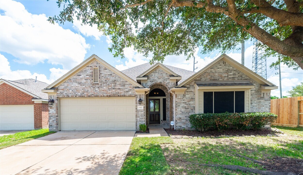 3902 Tulip Glen Ct in Katy, TX - Building Photo