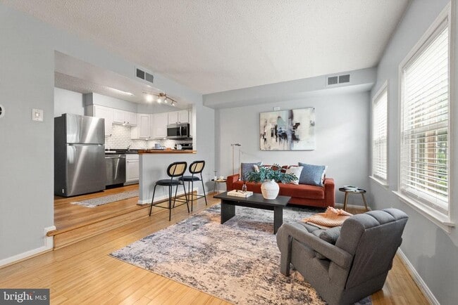 property at 122A N Bedford St