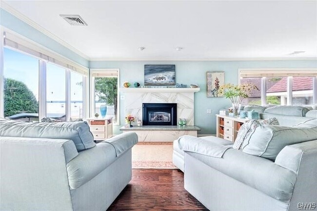 property at 1509 Park Ave