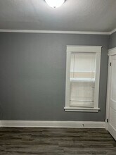 3205 N 35th St-Unit -3205 (Lower) in Milwaukee, WI - Building Photo - Building Photo