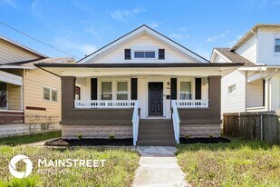 3732 River Park Dr in Louisville, KY - Building Photo