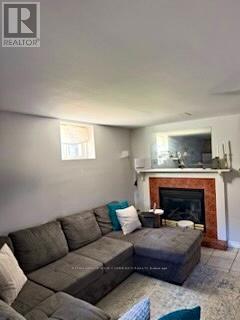 37 Depeuter Crescent in Bradford West Gwillimbury, ON - Building Photo - Building Photo