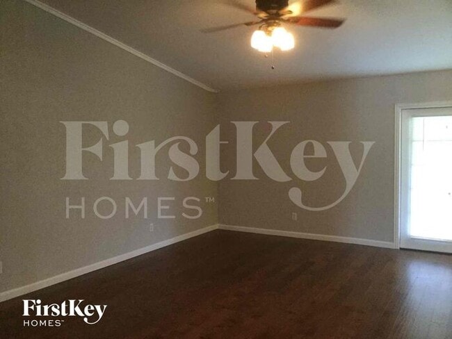 8910 Miami Dr in Rowlett, TX - Building Photo - Building Photo