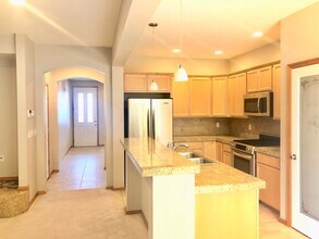 Stunning Harbor Home on a Prime Lot! in Lynnwood, WA - Building Photo - Building Photo