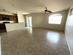 2260 W Morning Dream Ln in Tucson, AZ - Building Photo - Building Photo