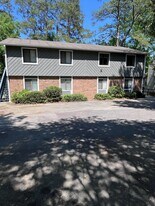 3732 Donovan Dr in Tallahassee, FL - Building Photo