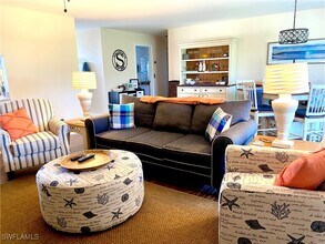 51 Glades Blvd in Naples, FL - Building Photo - Building Photo