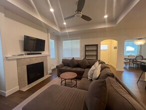 479 E Hersey St in Ashland, OR - Building Photo - Building Photo