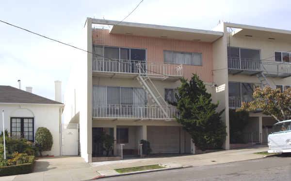 631 41st Ave in San Francisco, CA - Foto de edificio - Building Photo