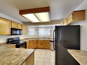 1364 N Rowen in Mesa, AZ - Building Photo - Building Photo
