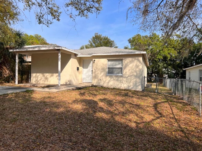 property at 2400 Union St S