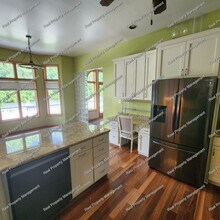 103 Corbin Ct in Schererville, IN - Foto de edificio - Building Photo