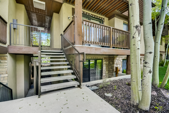 1600 Pinebrook Blvd in Park City, UT - Building Photo - Building Photo