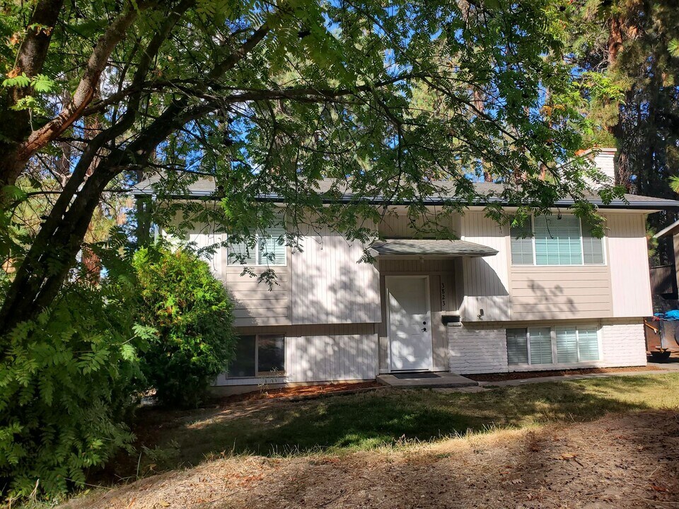 3823 E 13th Ave in Spokane, WA - Building Photo