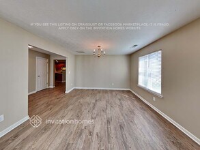 4536 Parkway Cir in Atlanta, GA - Foto de edificio - Building Photo