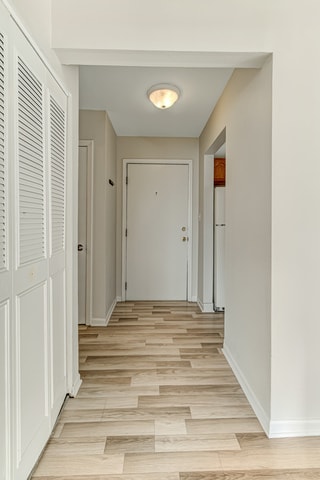 7413 Brookdale Dr in Darien, IL - Building Photo - Building Photo