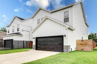 7810 Kenton St in Houston, TX - Building Photo - Building Photo