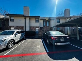 6646 E Lovers Ln in Dallas, TX - Building Photo