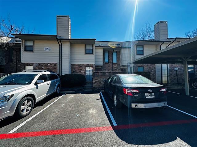 6646 E Lovers Ln in Dallas, TX - Foto de edificio