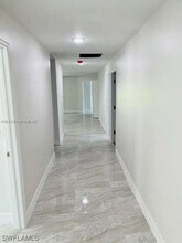 354-356 Bell Blvd S in Lehigh Acres, FL - Building Photo - Building Photo