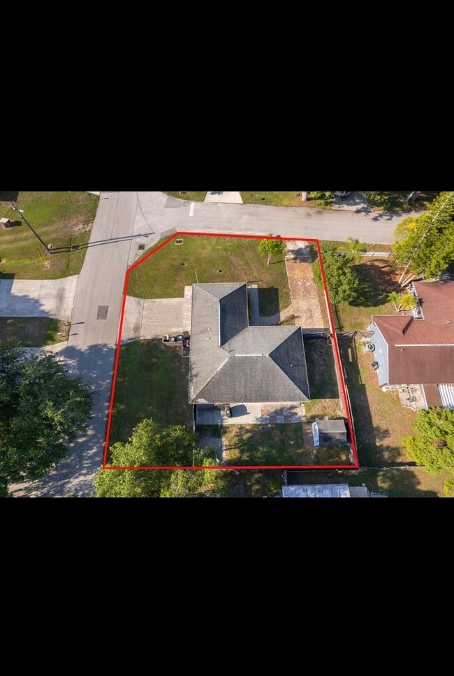 2300 7th St in St. Cloud, FL - Building Photo - Building Photo