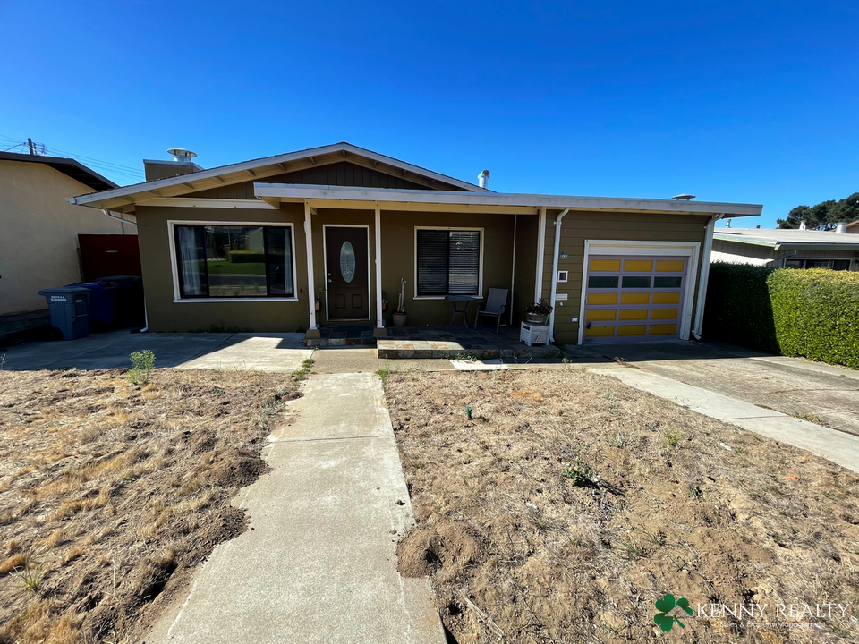 1289 Baywood Ave in South San Francisco, CA - Building Photo