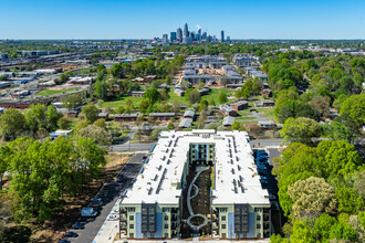 Gaston at North End in Charlotte, NC - Foto de edificio - Building Photo