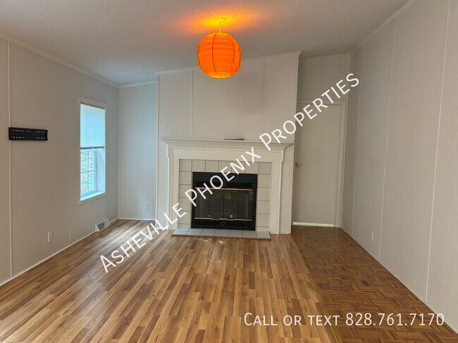 3 Double Oaks Dr in Asheville, NC - Building Photo - Building Photo