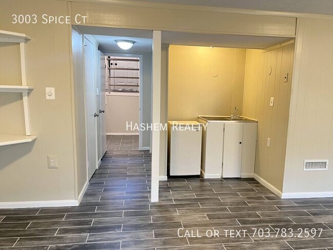 3003 Spice Ct in Vienna, VA - Building Photo - Building Photo