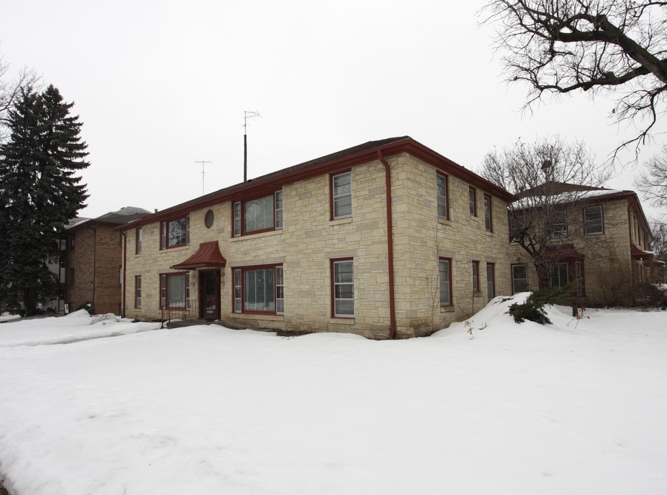 1840 B St in Lincoln, NE - Foto de edificio